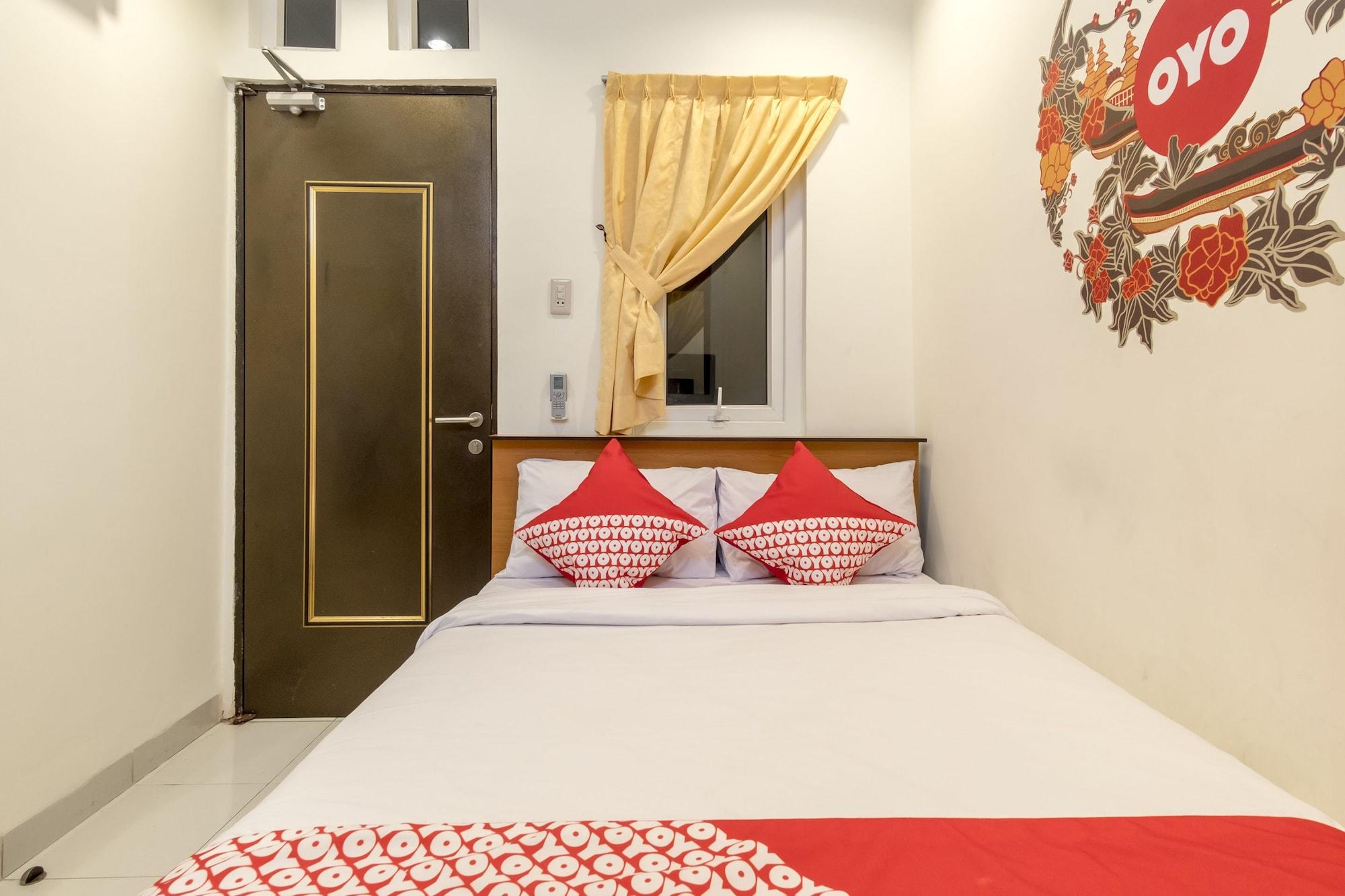 Oyo 294 Andrea Residence Syariah Medan Dış mekan fotoğraf